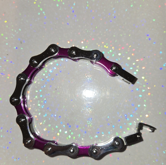 Heavy Metal Bracelet - Picture 2 of 2